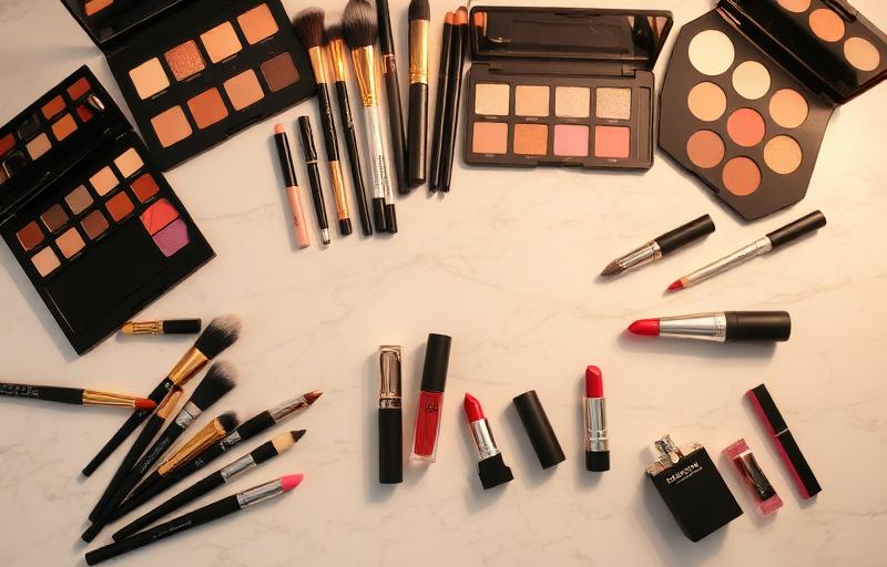 VTCT ITEC L2 Certificate in Make-up / L3 Diploma